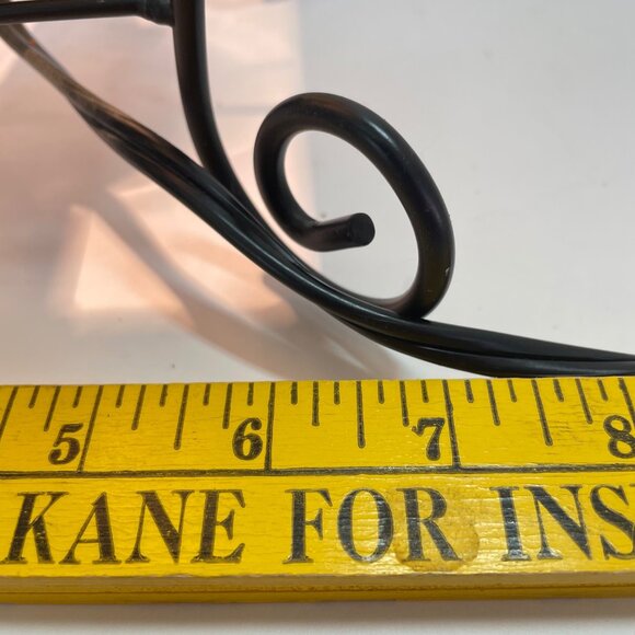 Stained Glass Dragonfly & Rose Panel Table Lamp With Black Metal Base - Picture 8 of 8